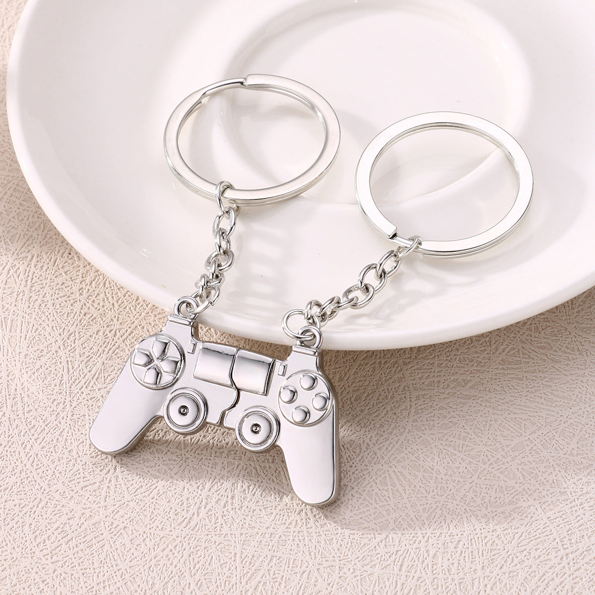 Wholesale Alloy Simple Magnetic Suction Couple Handle Keychain